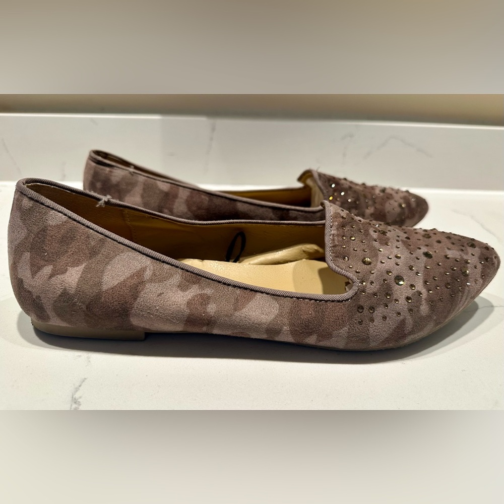 Charming Charlie Camouflage Studded Women's Ballerina Flats - size 9M - Picture 3 of 7
